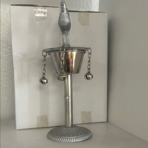 Ozun Elegant Silver Candle Holder with Bells